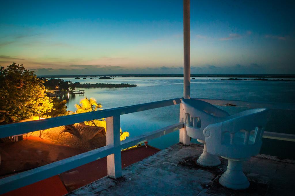 Hotel Laguna Bacalar Eksteriør bilde